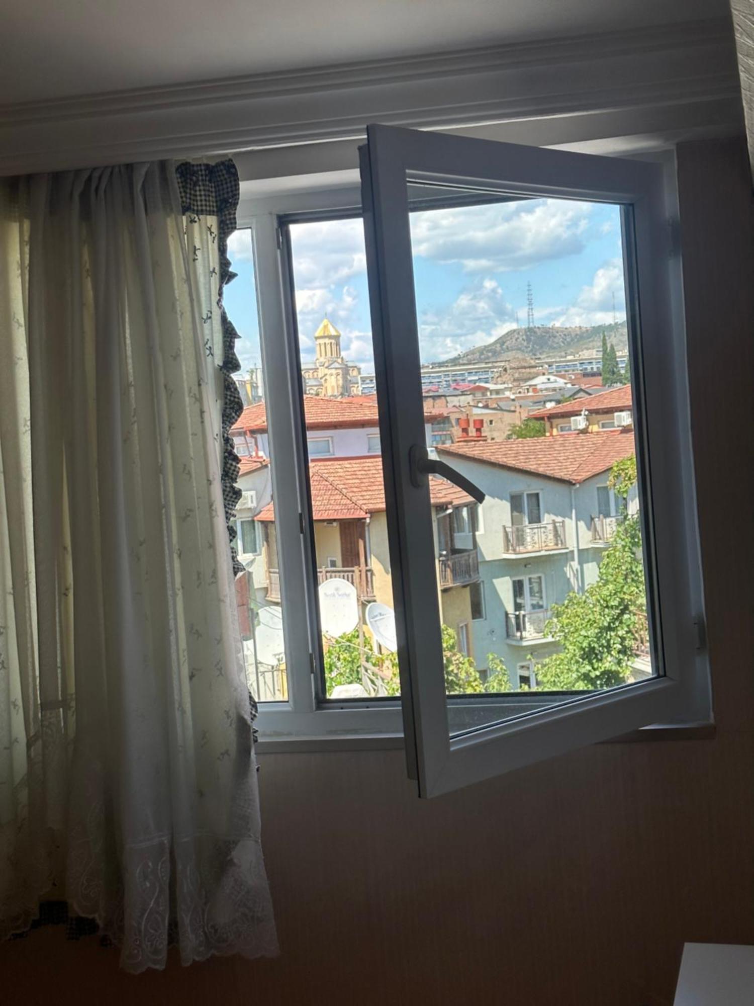 Giorgi Apartment 트빌리시 외부 사진