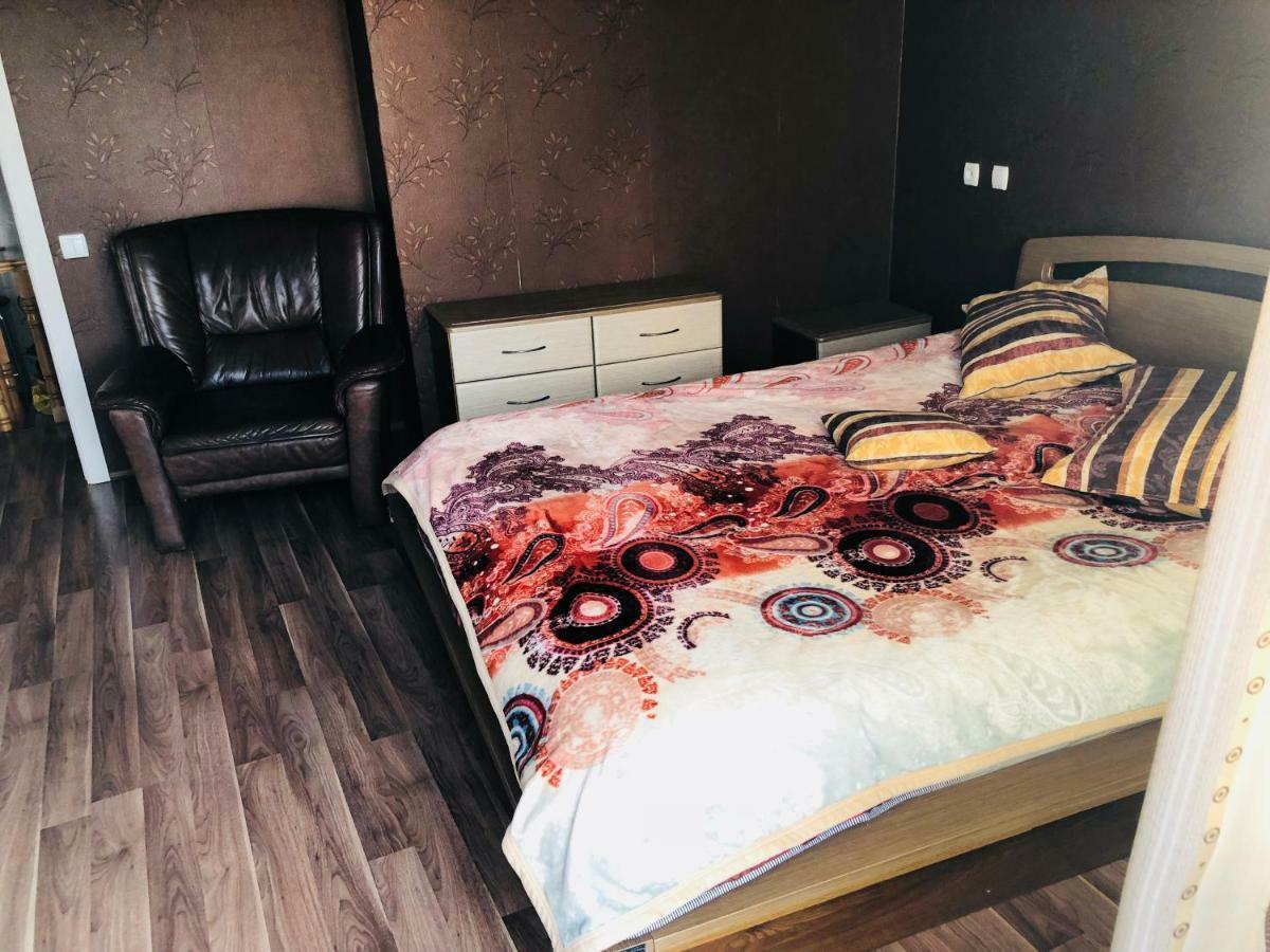 Giorgi Apartment 트빌리시 외부 사진