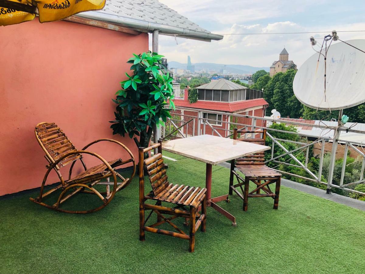 Giorgi Apartment 트빌리시 외부 사진