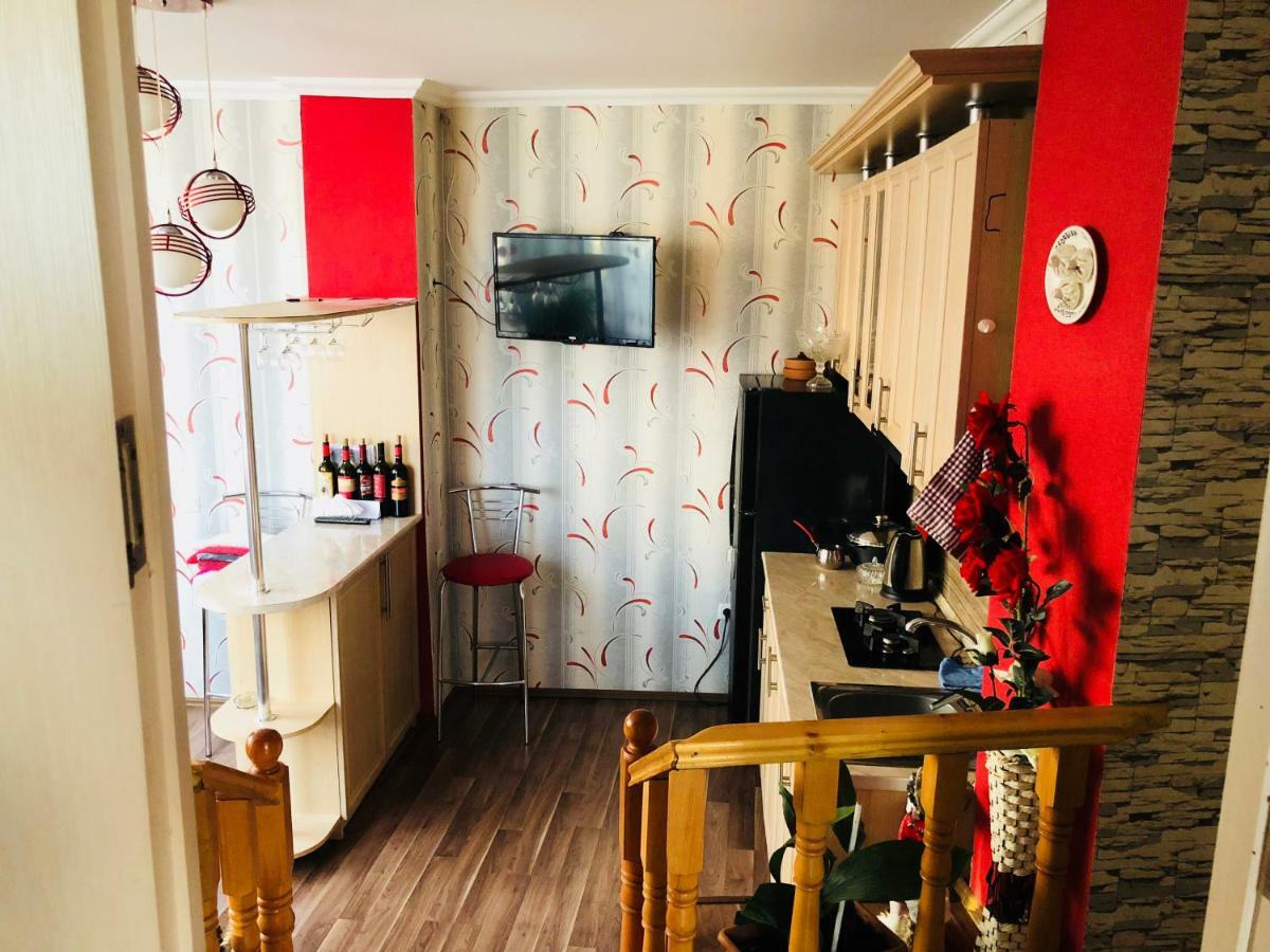 Giorgi Apartment 트빌리시 외부 사진