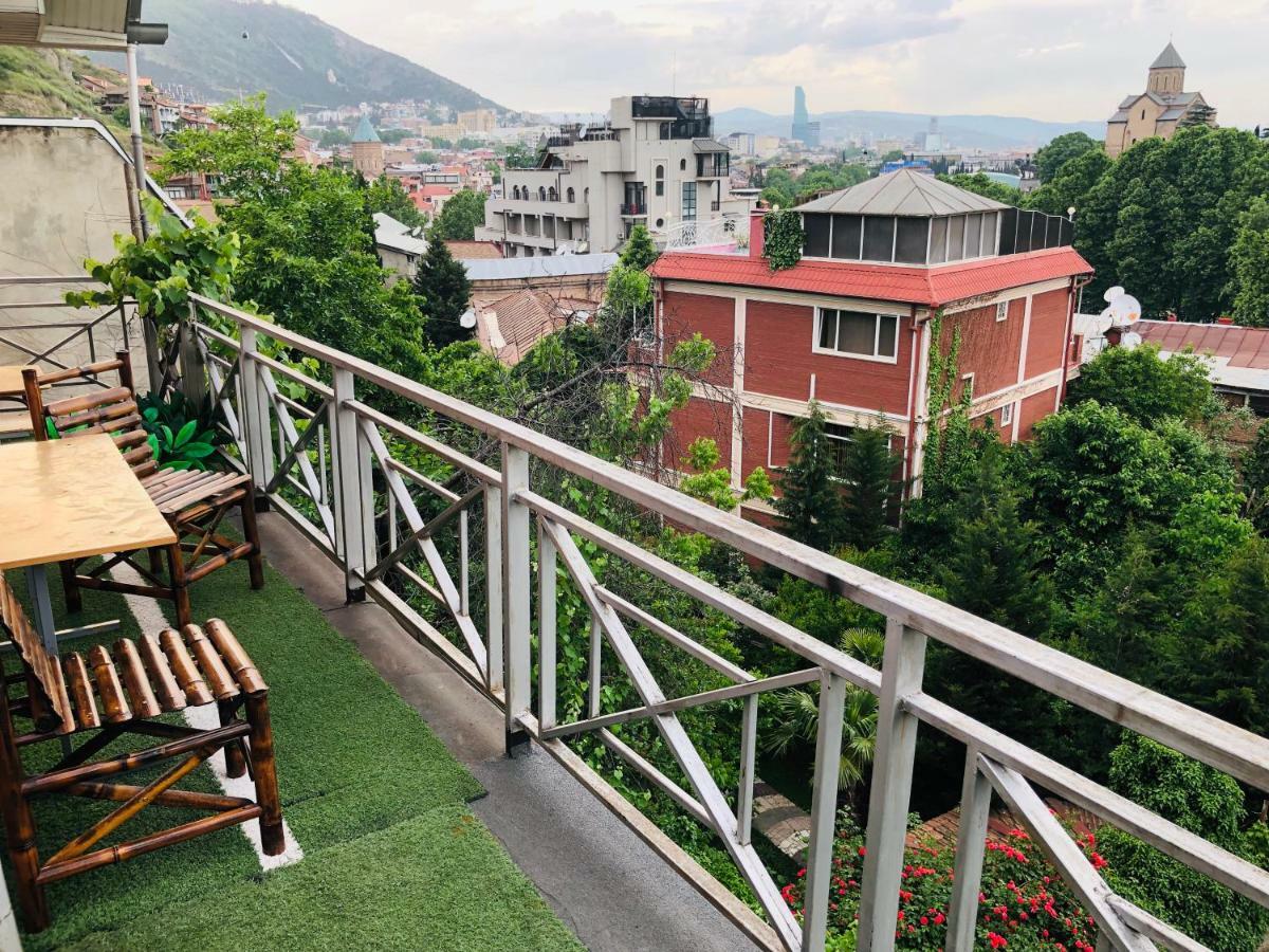 Giorgi Apartment 트빌리시 외부 사진